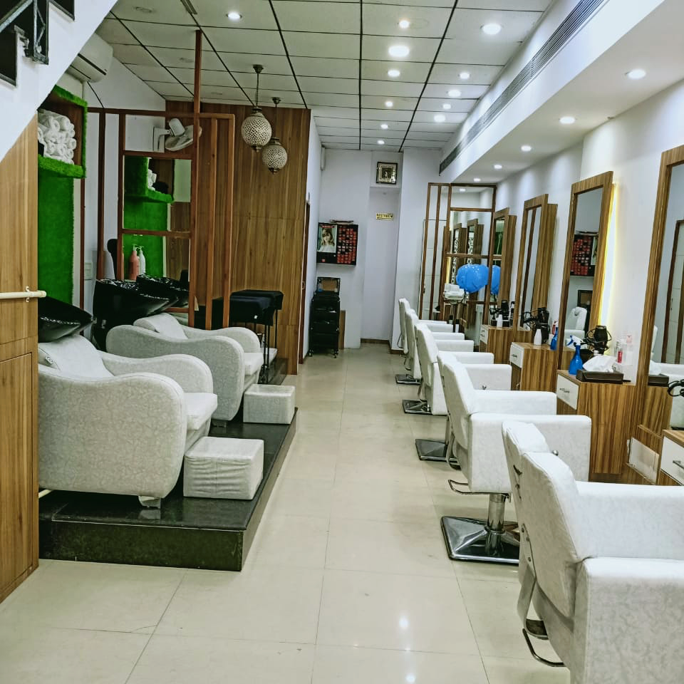 Allure Family Salon And Academy