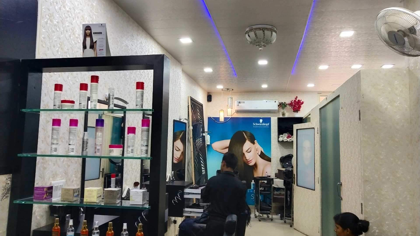 https://www.citalane.com/images/businesses/new-ellcanes-unisex-salon/1697732385.png